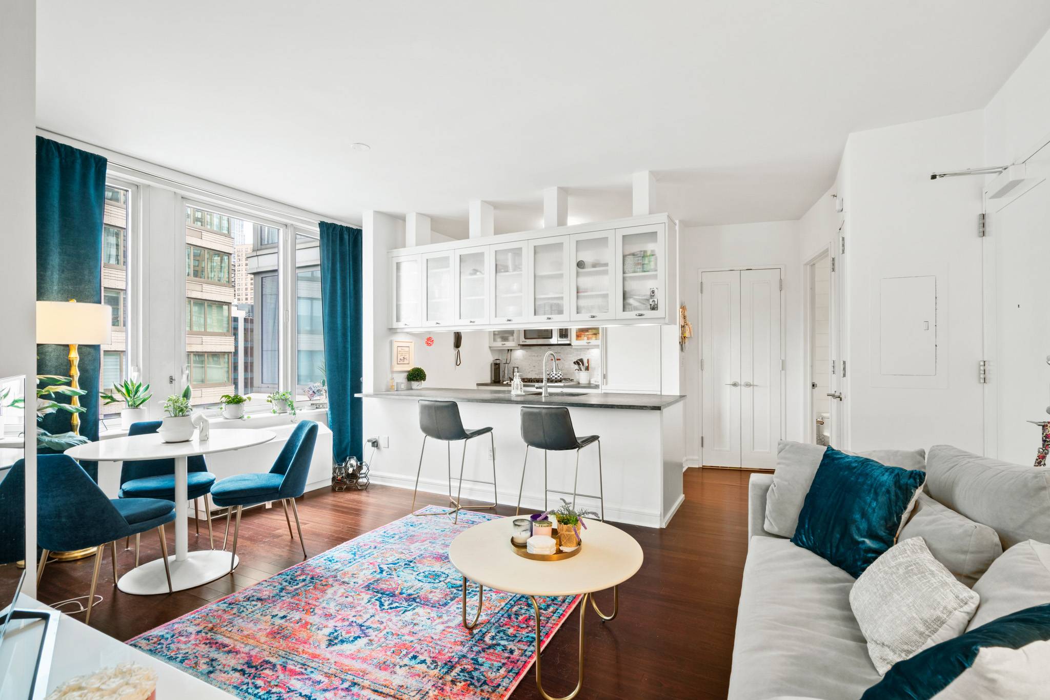 NEW TO MARKET! 1 Bedroom 1 Bathroom @ The Rushmore For Sale