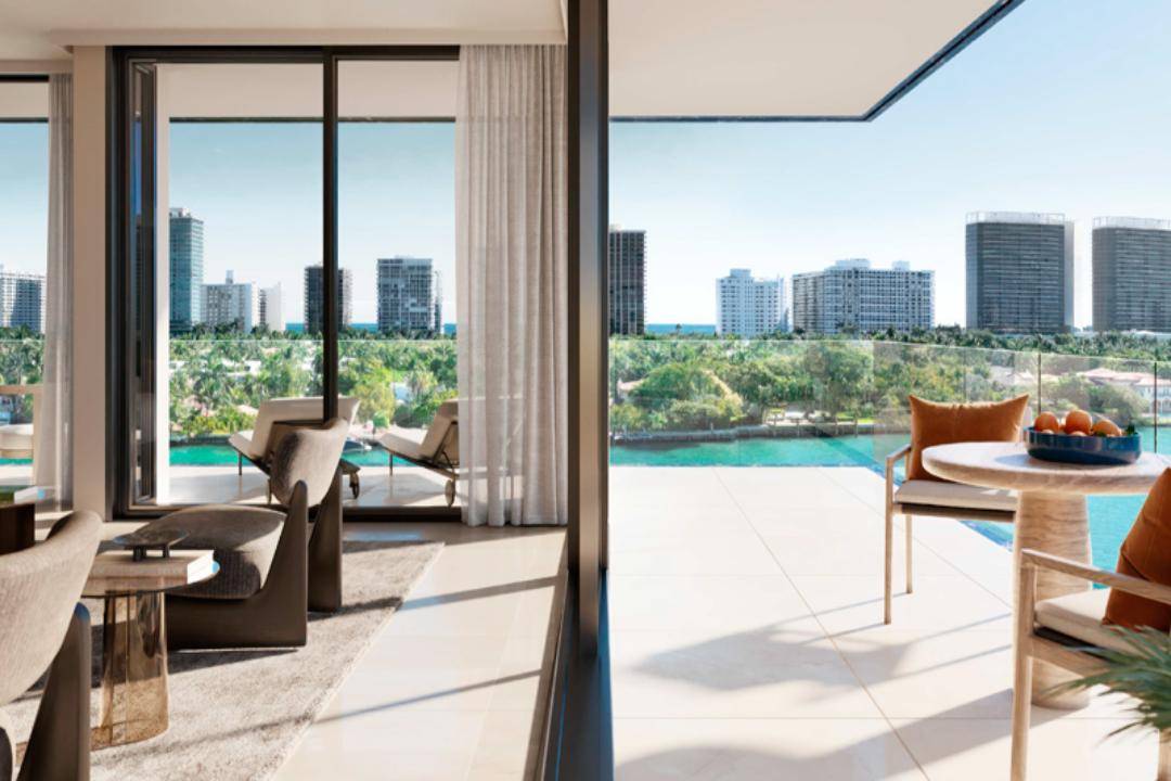 Bal Harbor Miami Luxury Waterfront Residence| 4 Beds, 5 Baths + Den |3,421 SQ FT