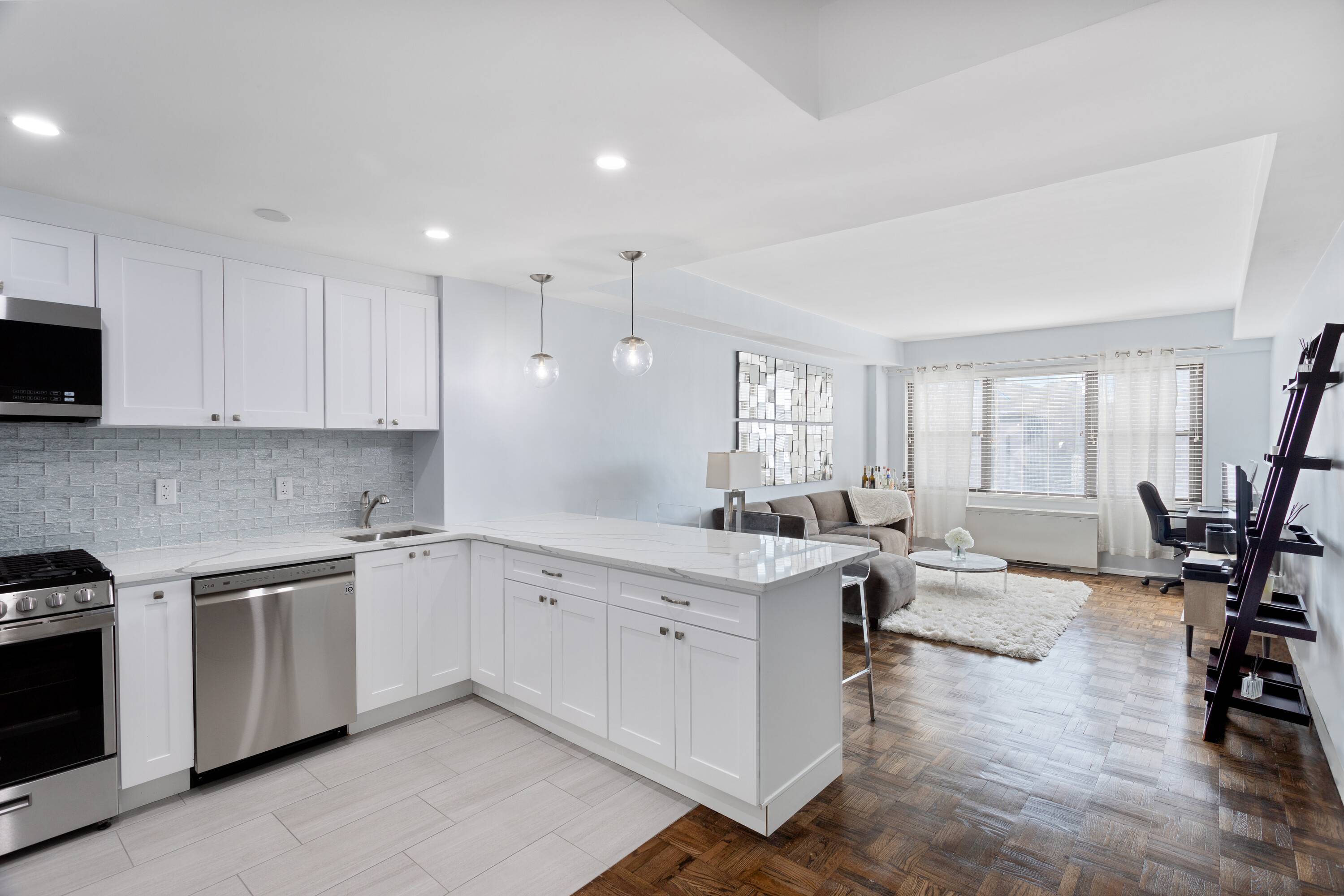 201 East 25th Street, Unit 17G, Manhattan