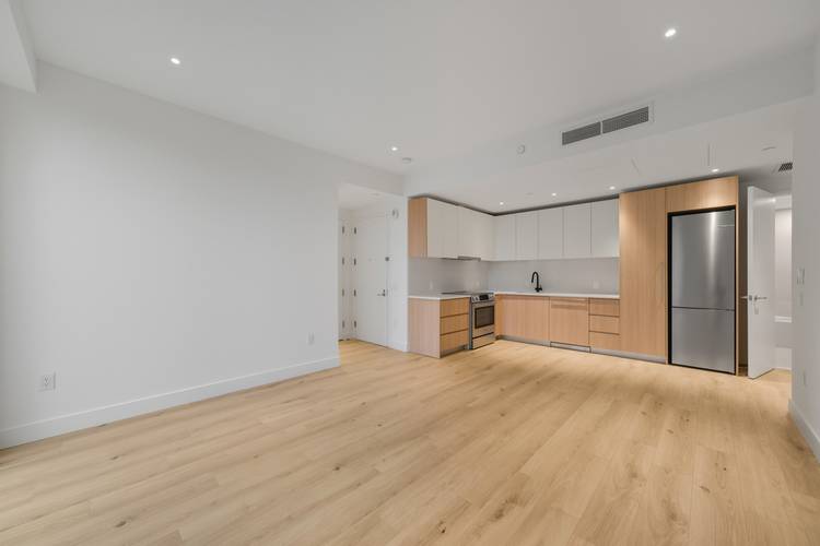 Prime Court Square | New Building | High-End Finishes | Pets Allowed