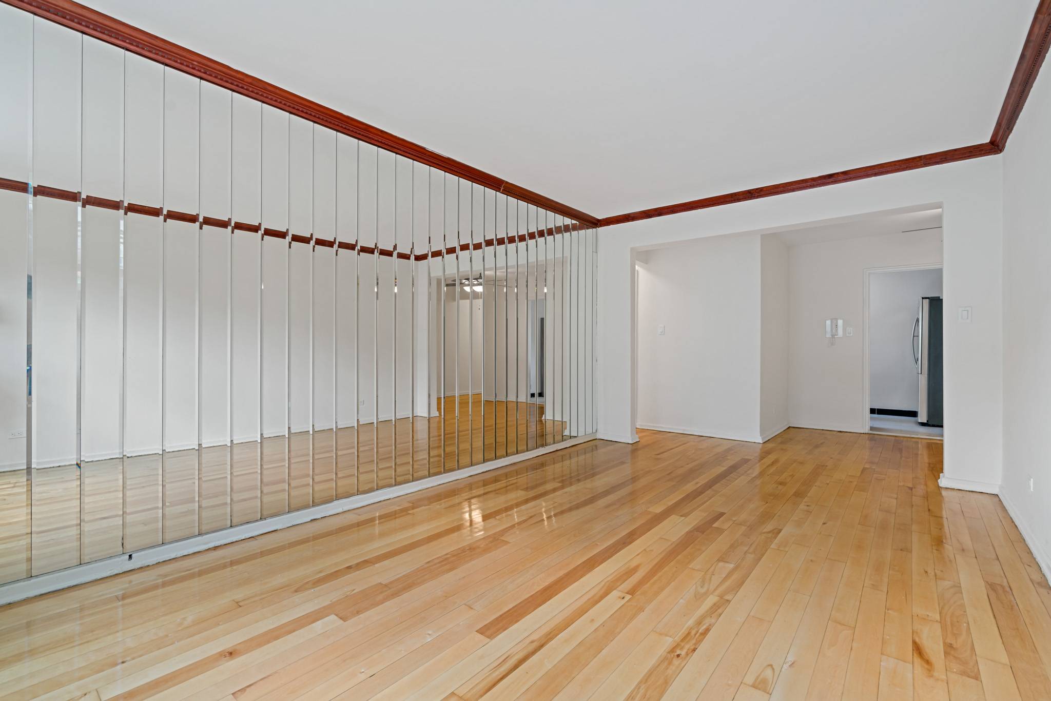 Delightful 2 Bedroom with an amazing home feel and appeal below 500k!