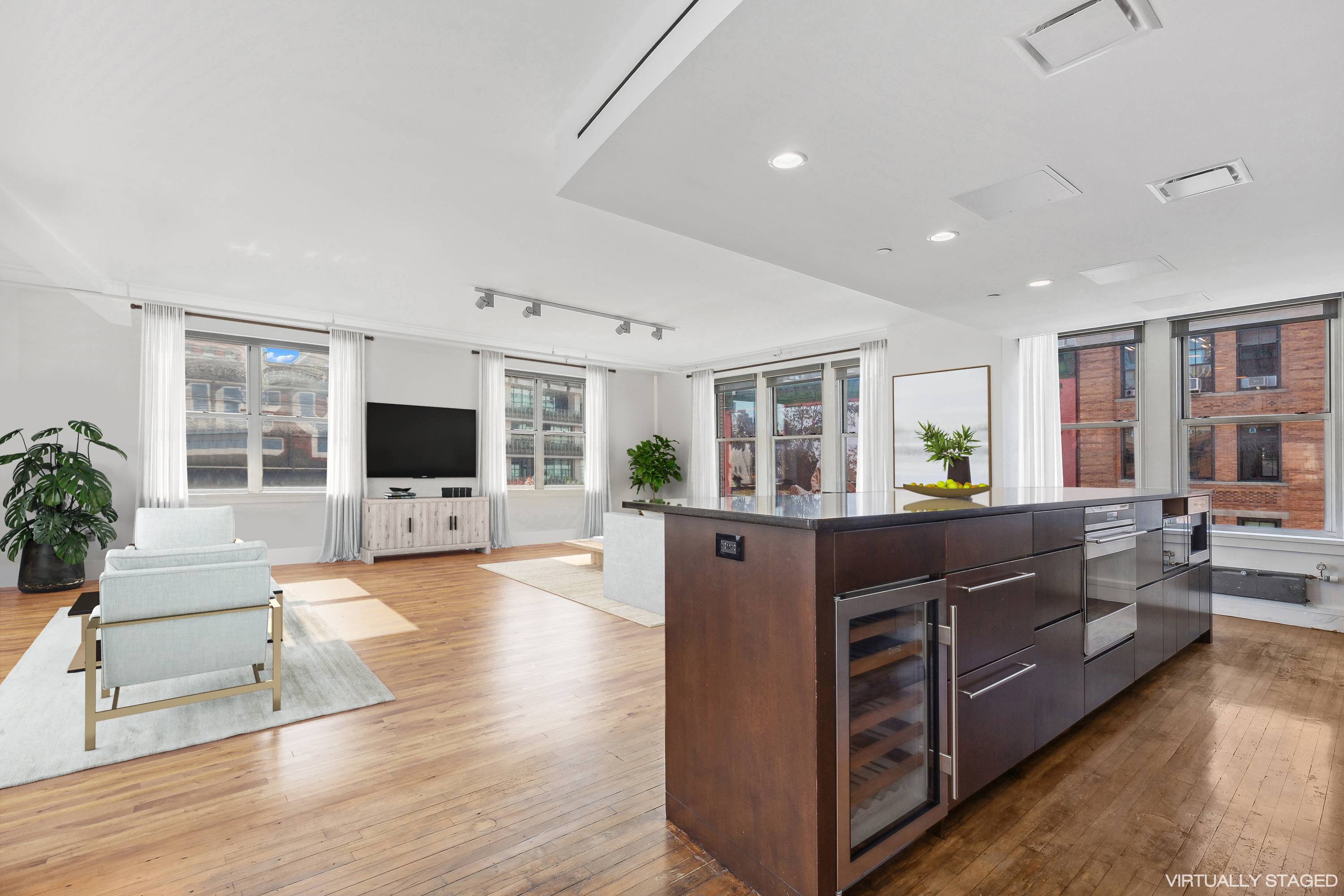 325 Lafayette Street, LOFT5