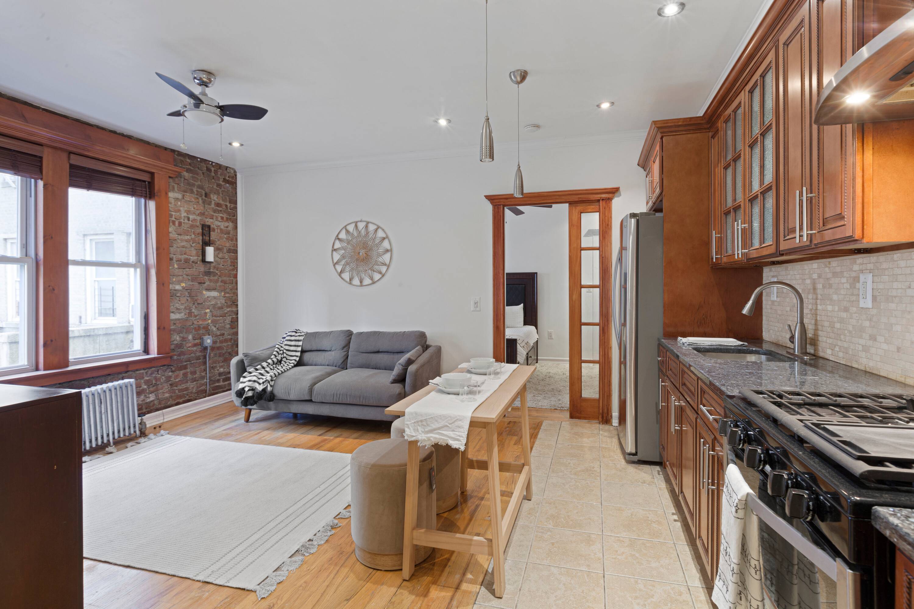 Beautiful 1 Bedroom Apt In The Heart Of Mott Haven