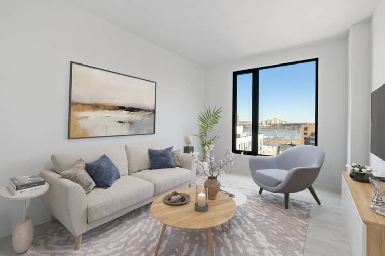 Penthouse | King Size Beds | Sun Drenched | 2  Months Free