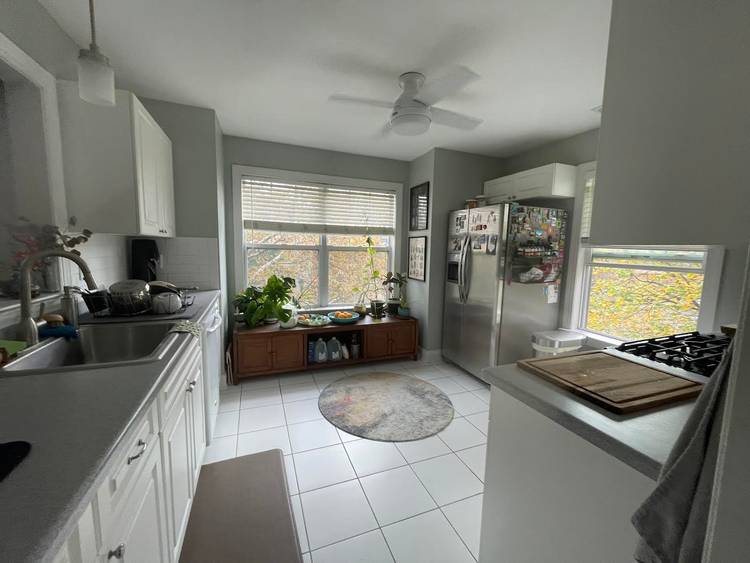 Unbeatable Location in Metuchen - 2 Bedroom, 2 Bath Rental