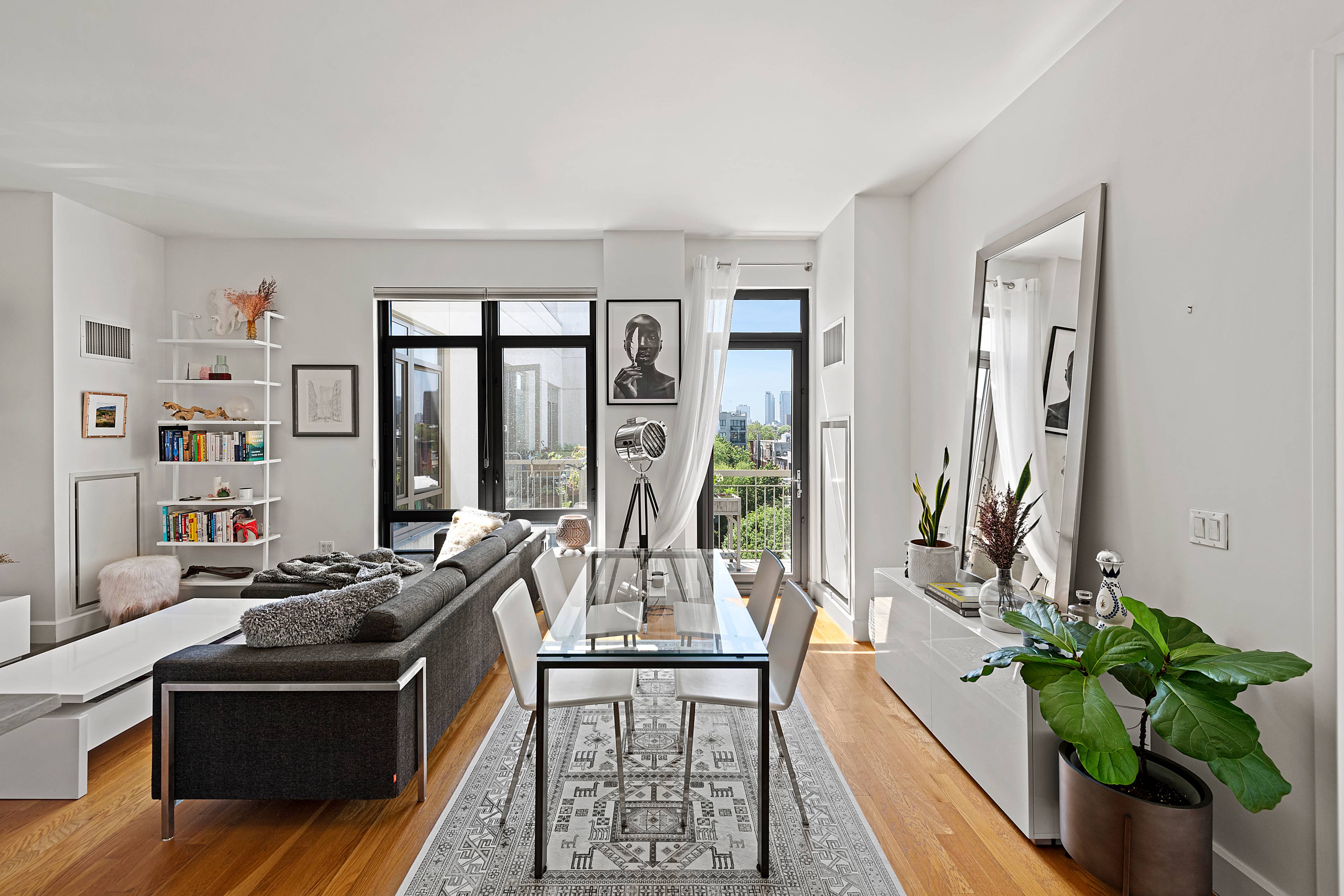 Contemporary City Living in Prime Brooklyn !