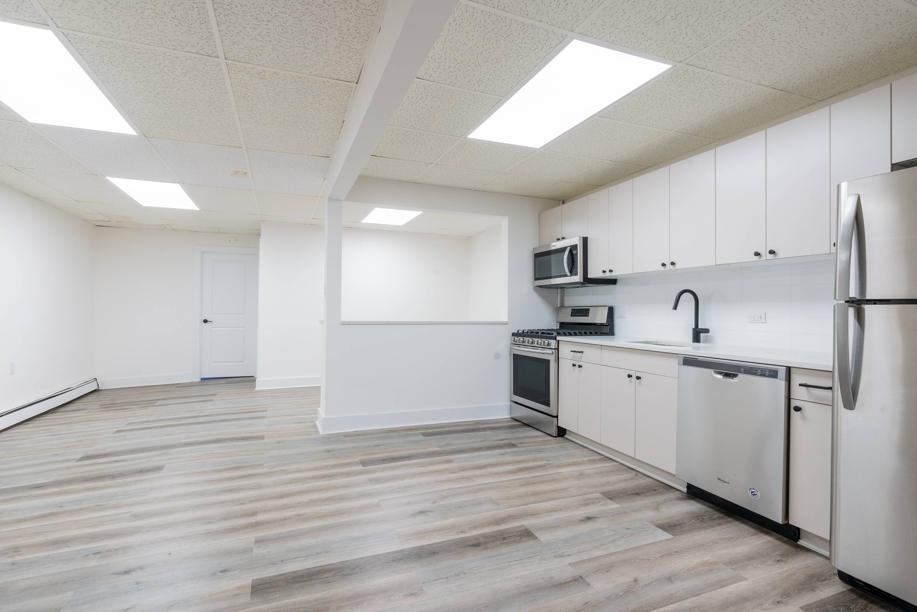 Newly Renovated 3BR Apartment located at 104 Jefferson Street in Hoboken NJ!  3 Queen Size bedrooms!