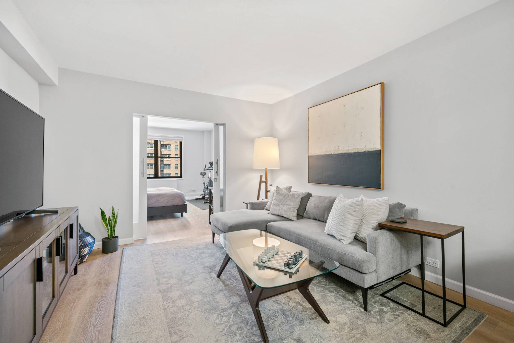 Sun-Filled Upper East Side Residence with Exceptional Space and Value