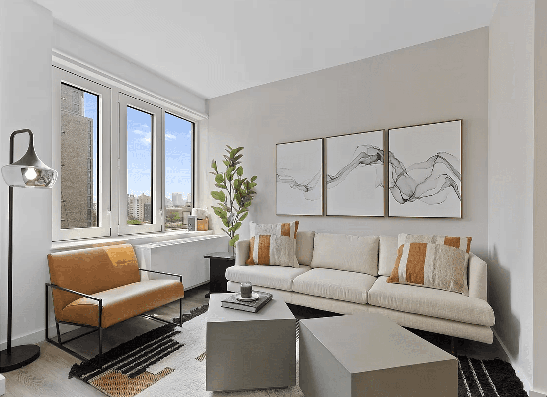 The Motto | Luxury Apt. | 20E