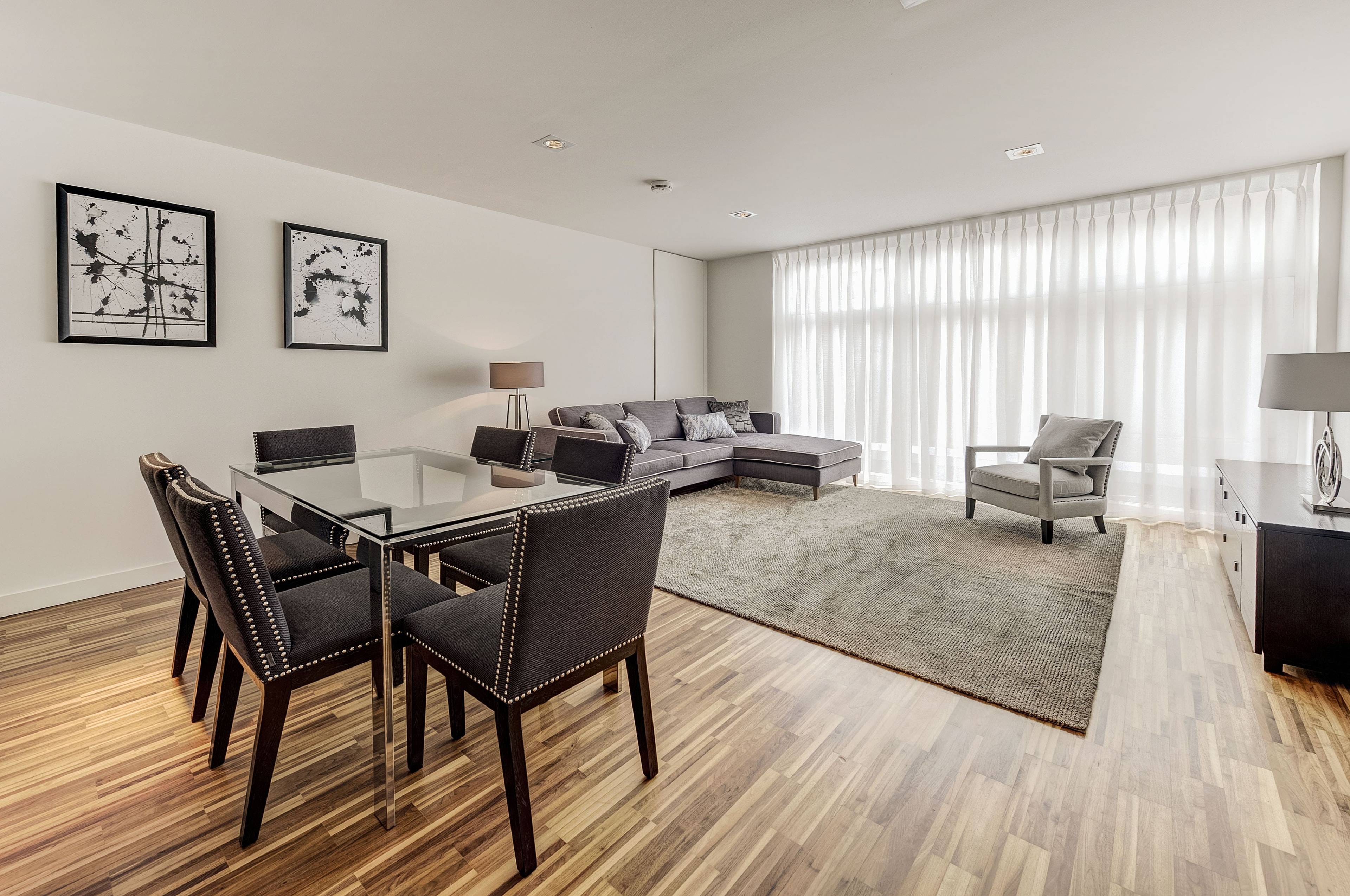 Beautiful Two bedroom apartment Chelsea