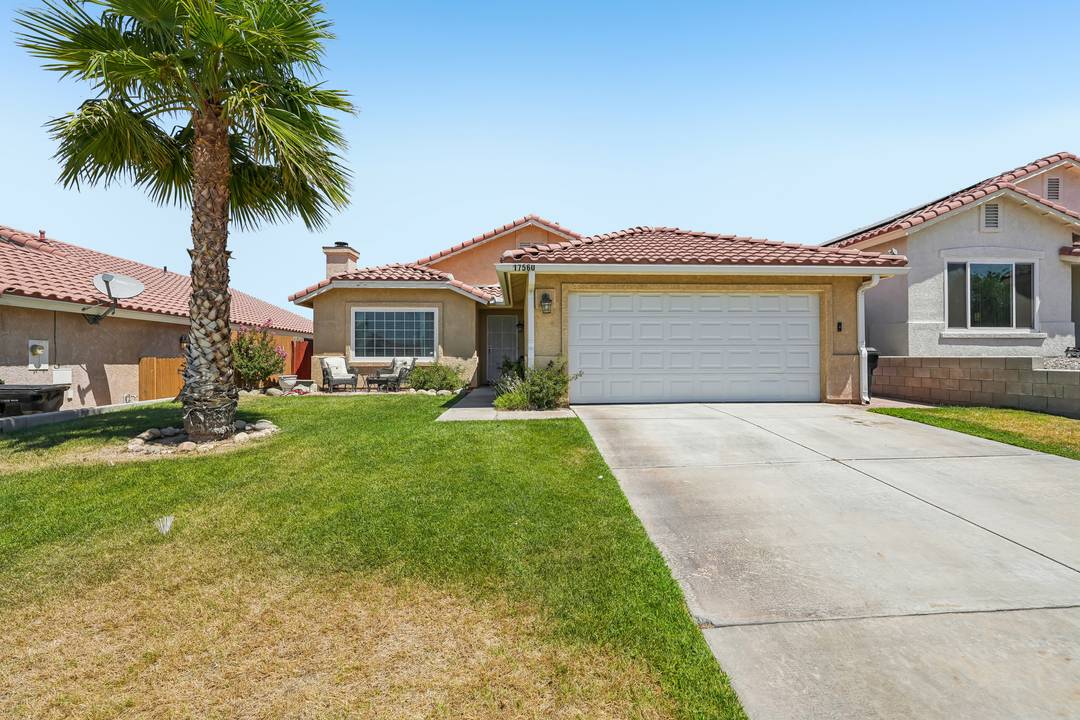 Welcome to the Highly Sought-After Lakeview Ridge Community