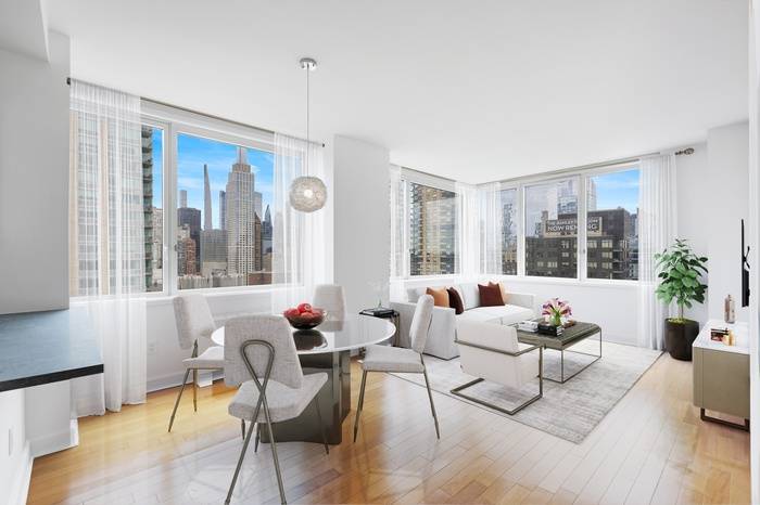 100 Riverside Blvd Residence 25E New York, NY 10069