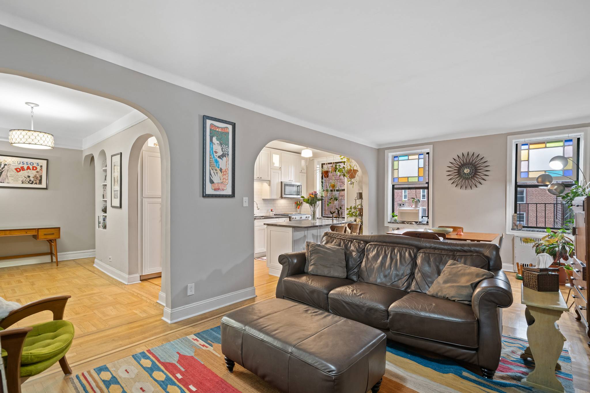 Excellent, Mint and Classic Pre-War 1-Bedroom Co-op in Landmark Jackson Heights!