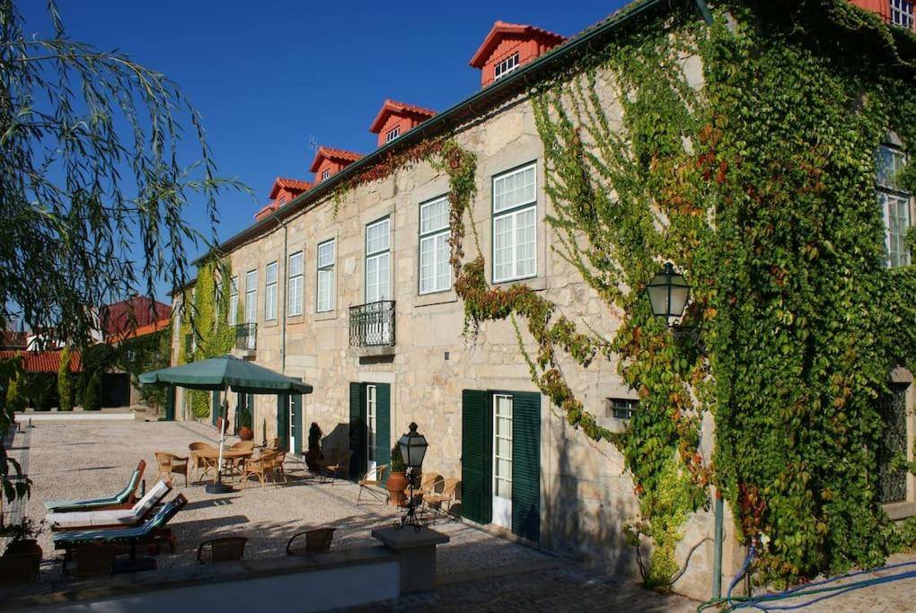 HISTORIC CHALET IN PORTUGAL