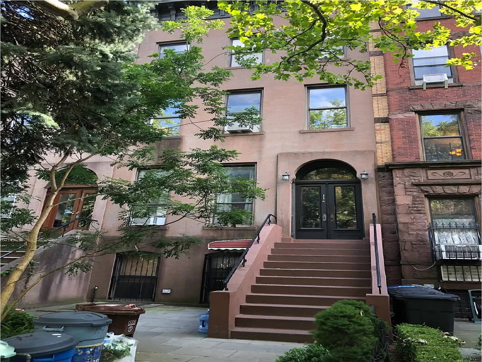 $4,495,000 BEAUTIFUL CARROLL GARDENS BROWNSTONE