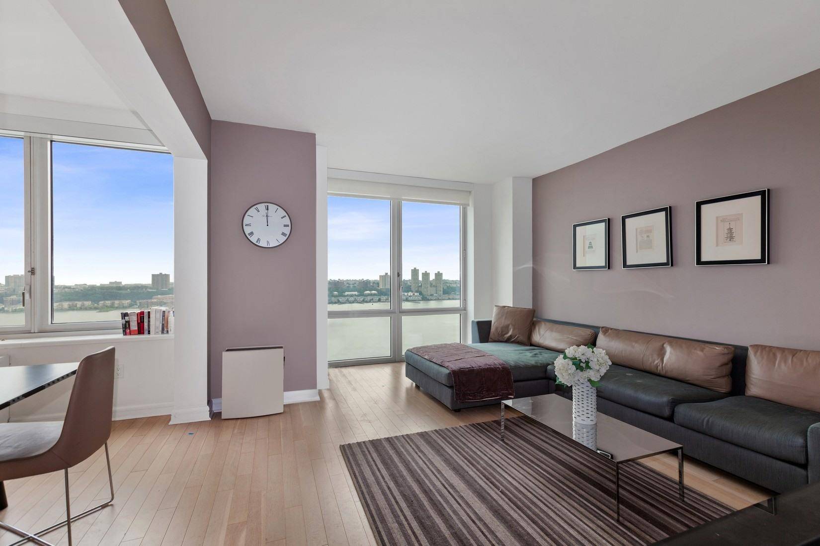 LIVE LARGELY & LUXURIOUSLY IN RIVERSIDE BOULEVARD’S PREMIER CONDOMINIUM – THE RUSHMORE