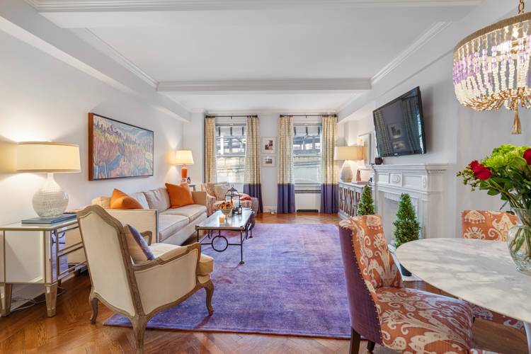 Perfect Prewar corner 2 bedroom, 2 bath beautifully renovated co-op in Sutton Place awaits you