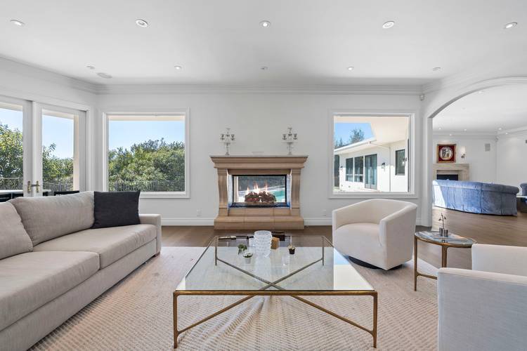 1845 Loma Vista Drive, Beverly Hills, Ca 90210