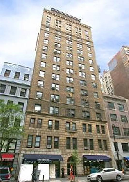 1Bed at 121 W 72nd St