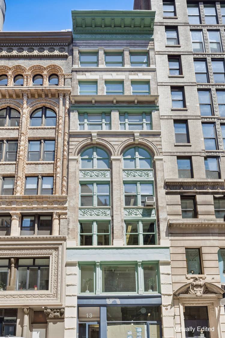 Full-Floor Commercial Loft