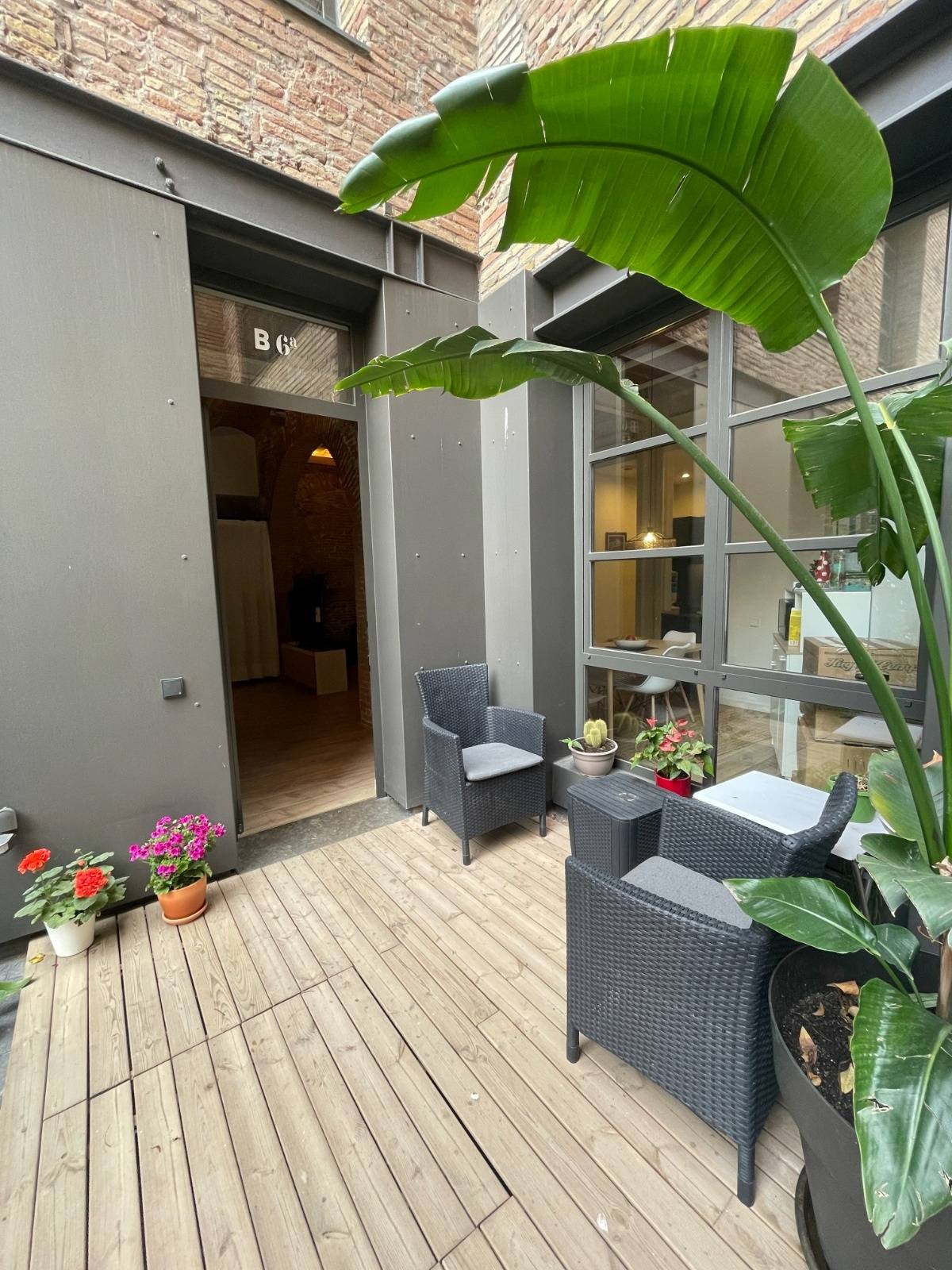Flat for sale in calle de la Riereta 35, Barcelona