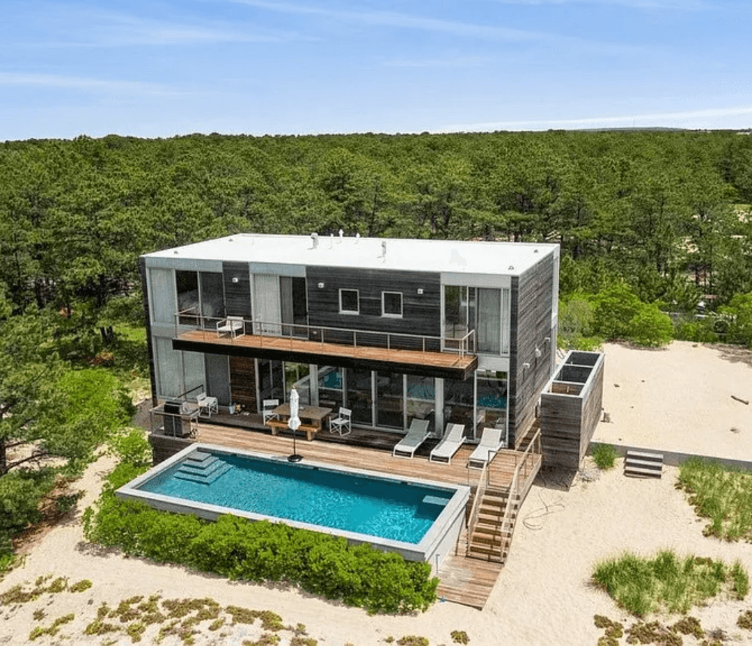 Modern Beach House Situated in Amagansett Dunes!
