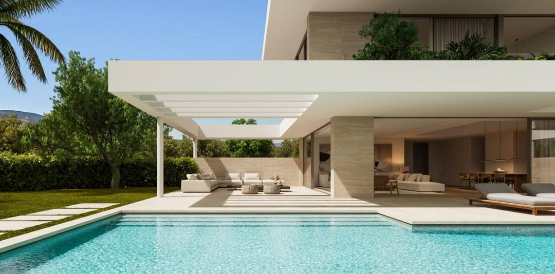 Luxury Garden Residence with pool.