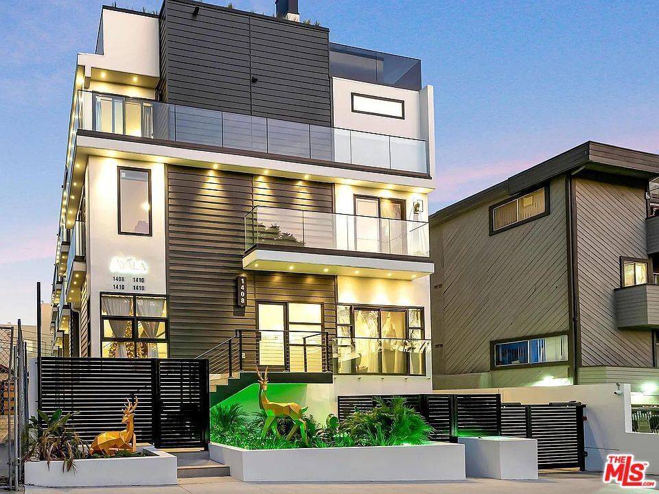 Newly Constructed Townhome