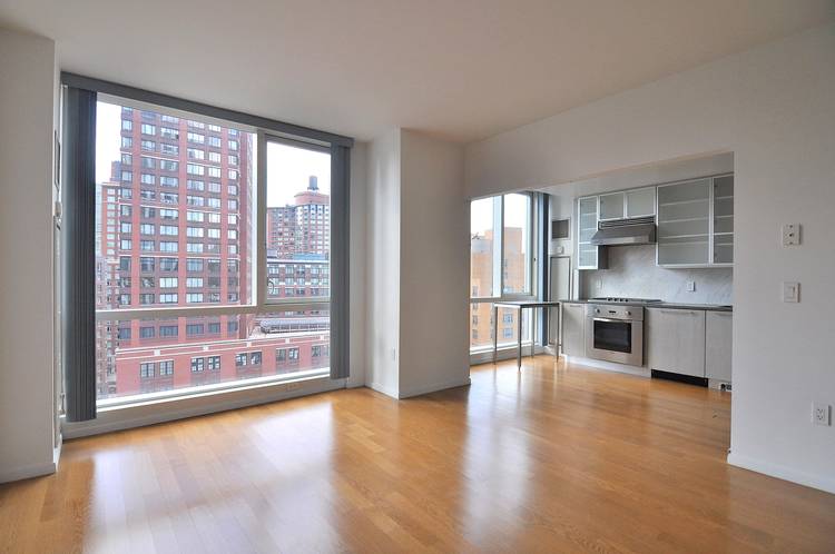 2-bedroom, 2-bathroom condo rental in heart of Tribeca!