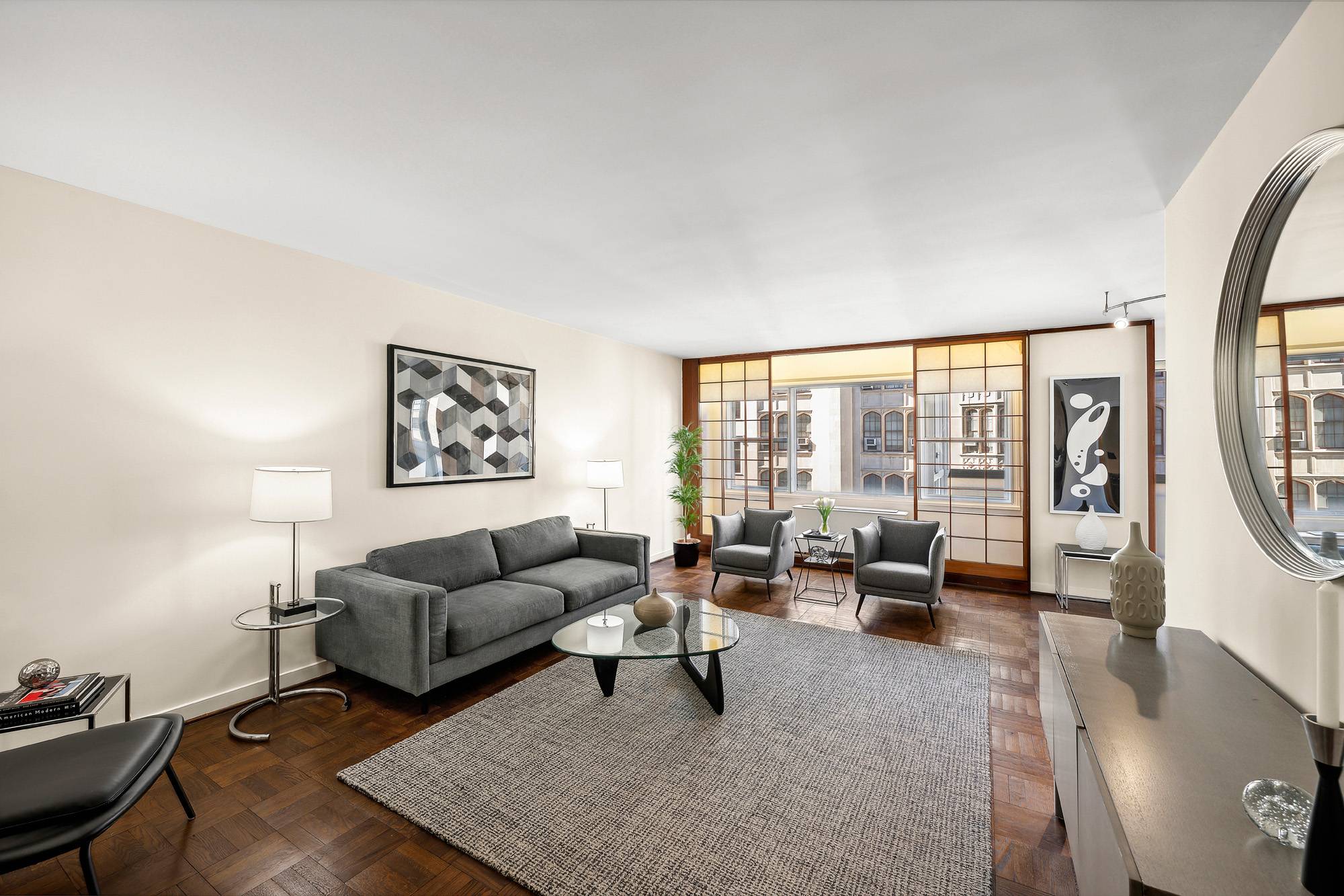 Gracious One Bedroom with 1.5 Baths and Solarium in the Upper East Side’s Imperial House