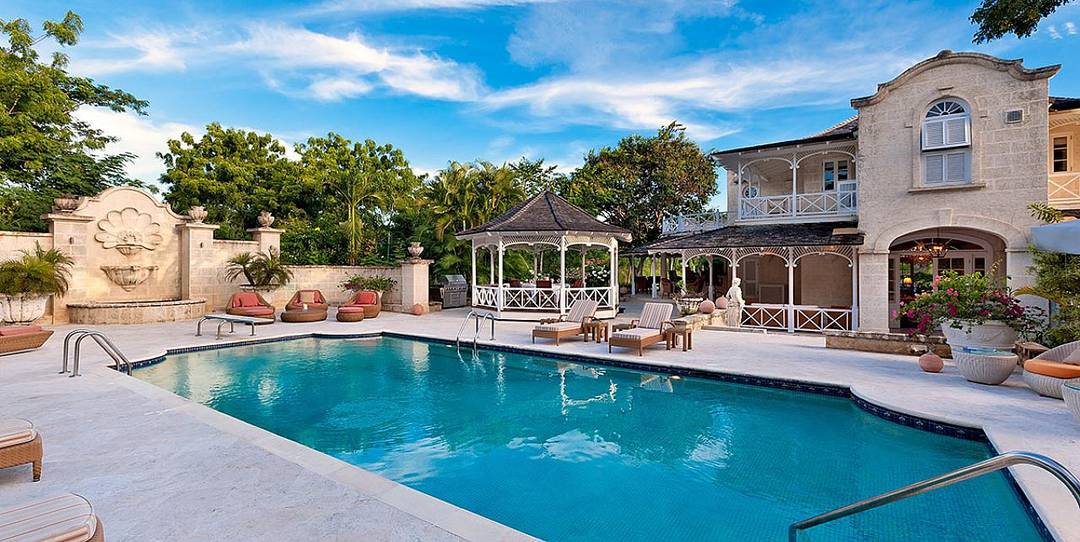 Elegant Five-Bedroom Estate Villa with Guest Cottage & Beach Club Access, Sandy Lane, Barbados