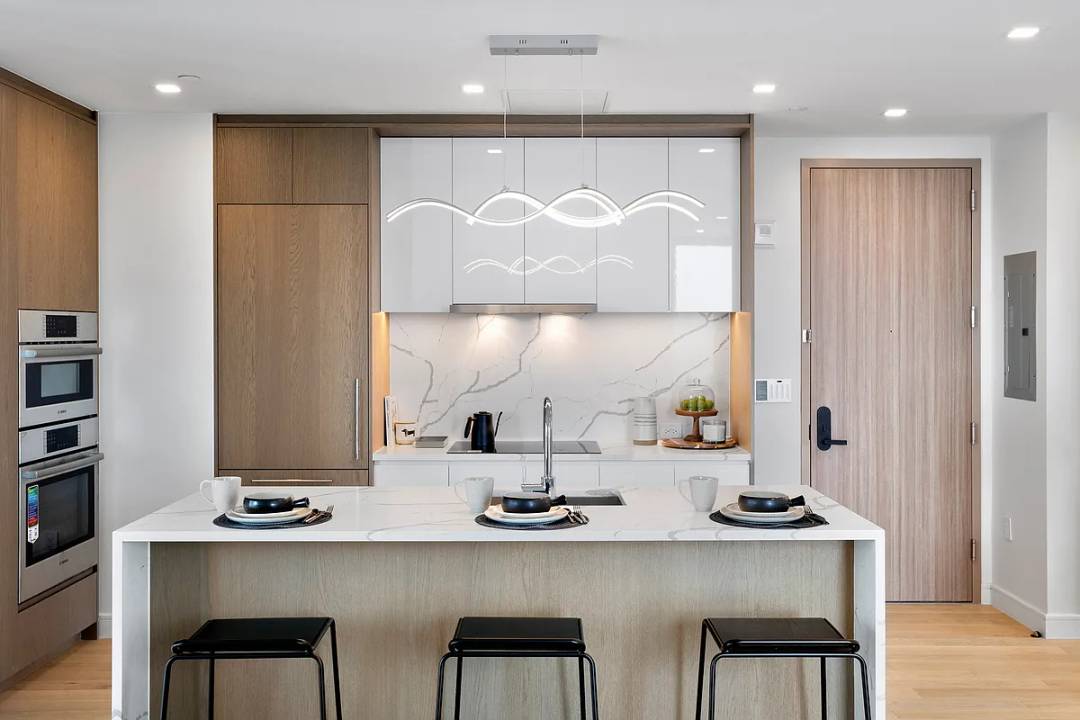 Rare 3 Bedroom #PH4C Resale In Greene LIC