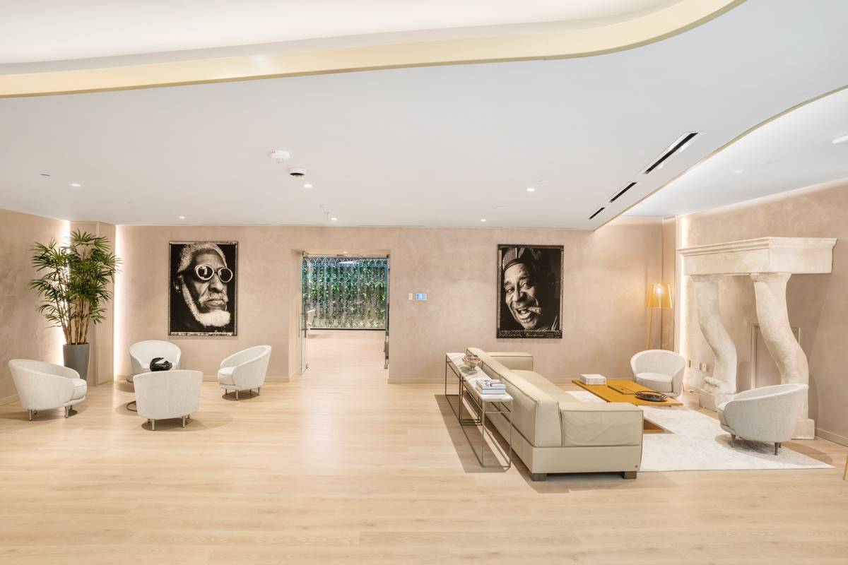 PENTHOUSE | HEART OF DOWNTOWN MIAMI | BRICKELL FLATIRON