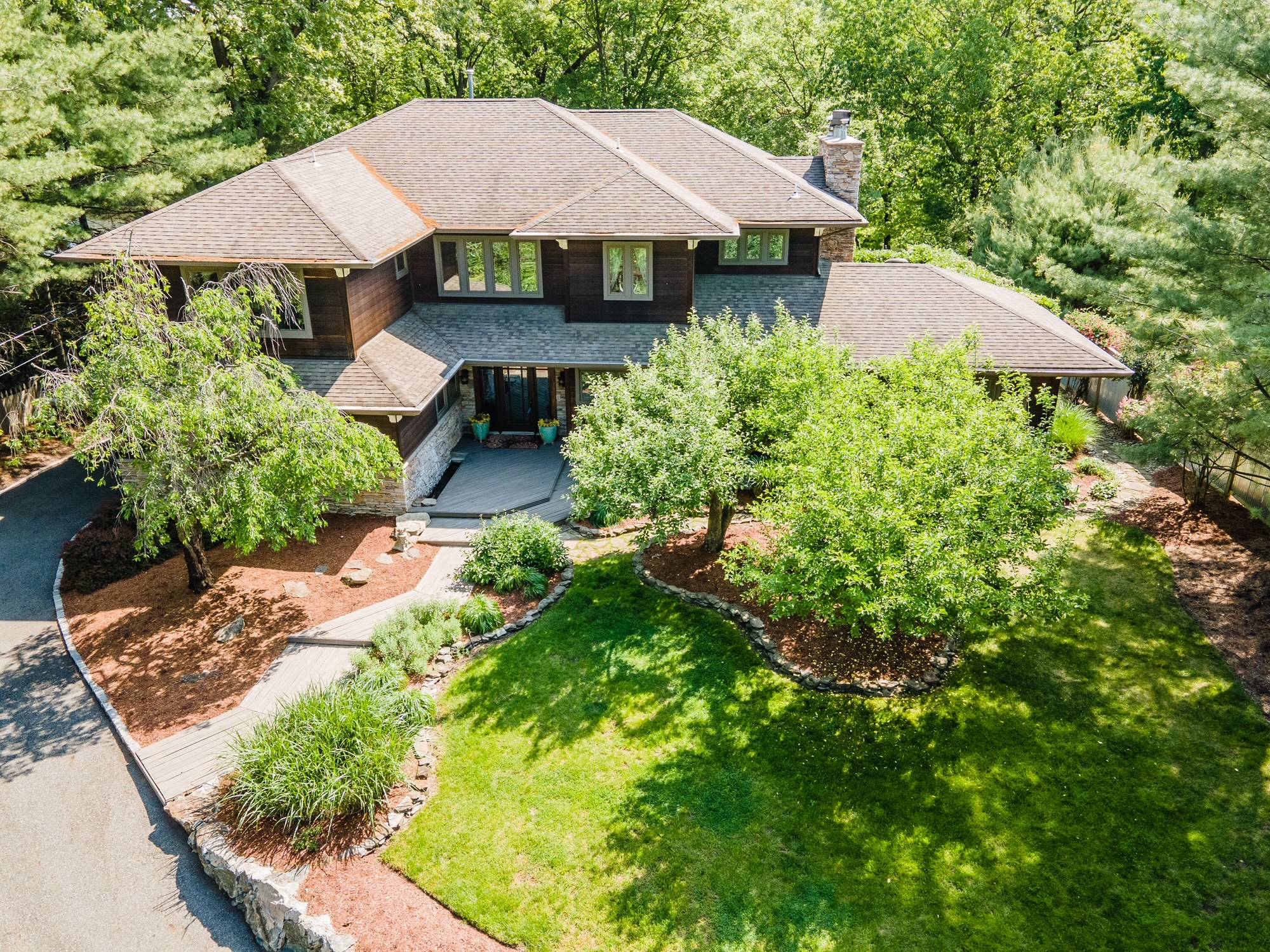 Lakefront Mid Century Modern in Pompton Lakes