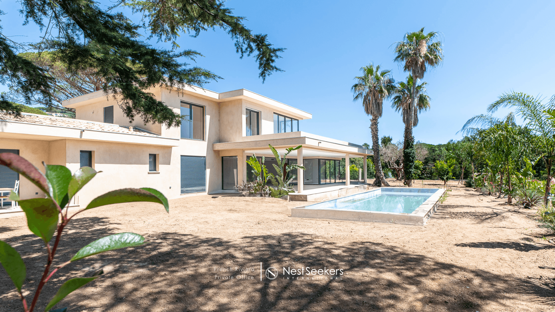 For Sale 5-Bedroom Villa with Private Pool and Panoramic Views in Grimaud, French Riviera