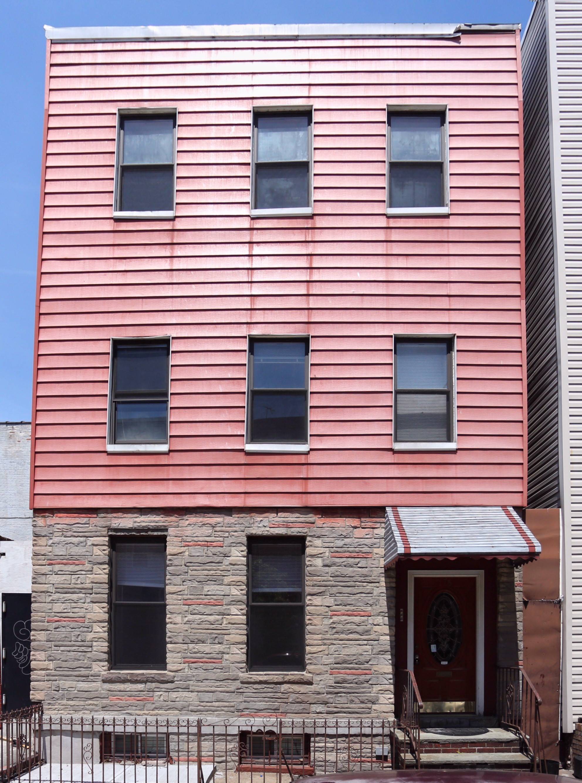 Expansive Townhouse in the Heart of Greenpoint