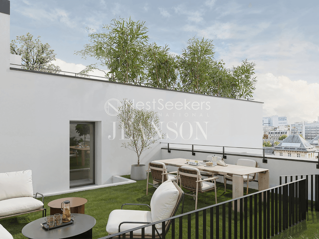 DUPLEX FAUBOURG 15th PARIS