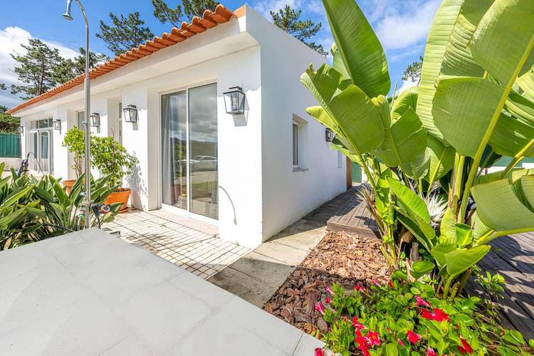 T2 house in colares for rent in Colares