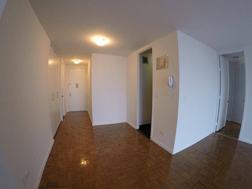 ** Sept. 1 Move in **Lease Break **CYOF**265 E. 66 St. ** Luxury D/M Building Large One Bedroom 1 1/2 Bath** Pool In the building