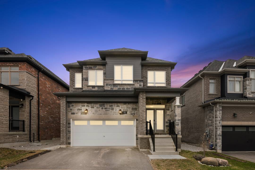Thoughtfully Upgraded & Beautifully Designed in Barrie's New Family-Friendly Community.