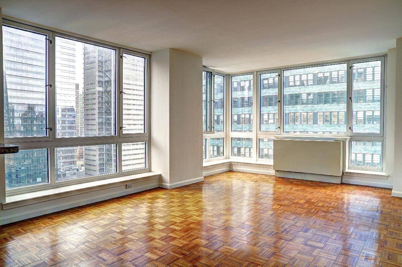 AMAZING DEAL!NO FEE PLUS RENT,PRIME MIDTOWN WEST,PORT AUTHORITY,TIME SQUARE,FLEX 2 BEDROOMS