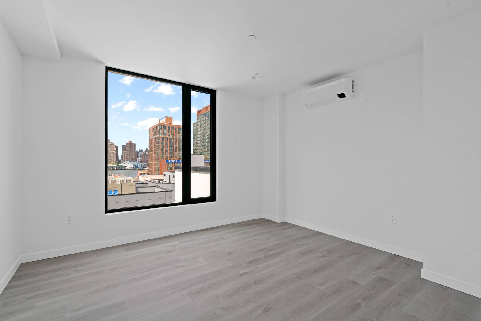 * Custom-Built Closets | Pet Friendly | New Building | No Amenity Fee *