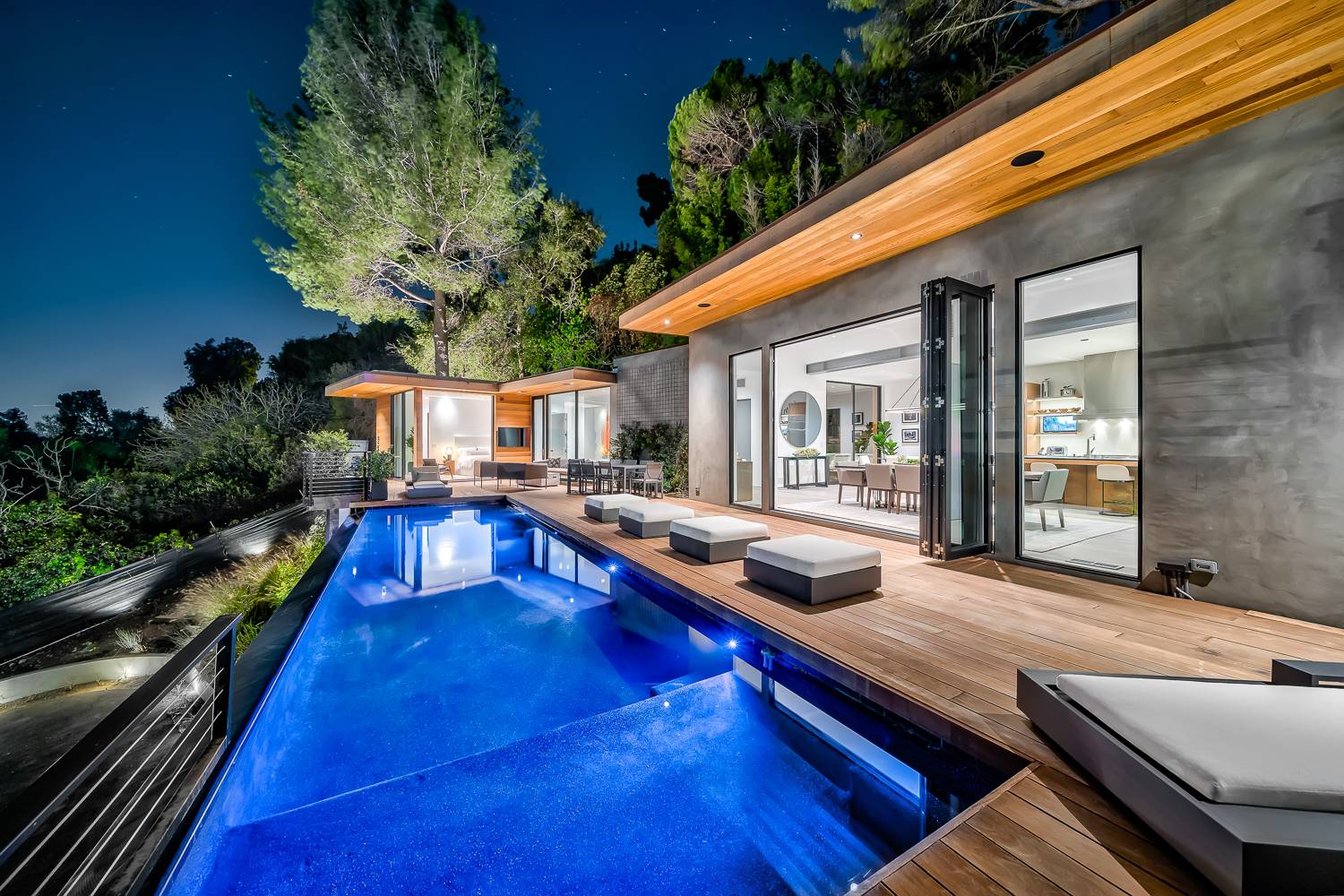727 N Beverly Glen, Los Angeles, CA, 90077