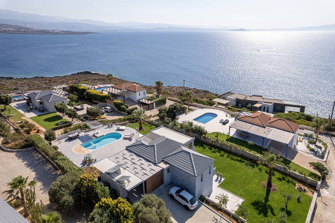 Villa Anthea  in the quiet area of Akrotiri, Chania.