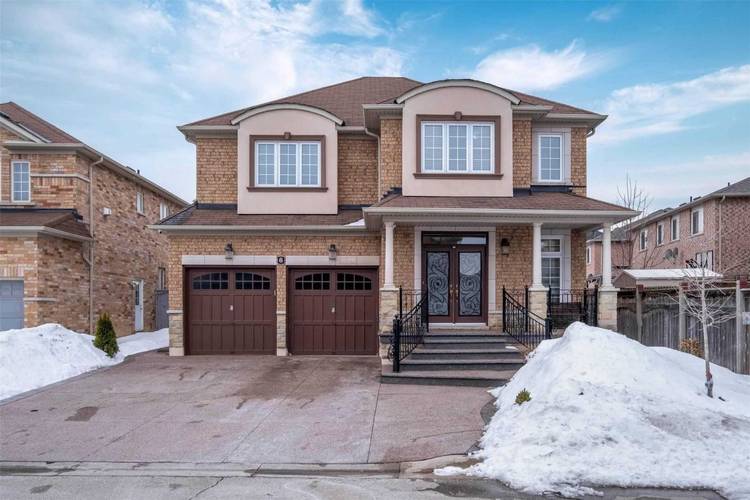 Upper Level Rental In Highly Desirable Bram East Community