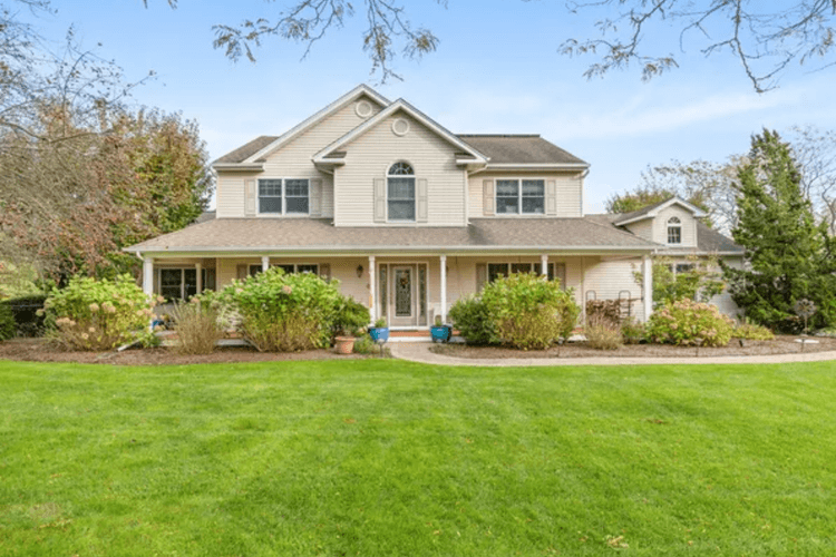 Southampton Village Perfection!