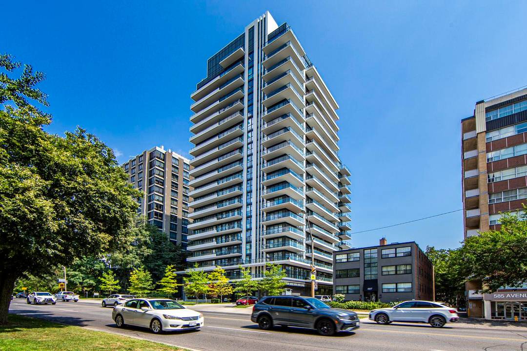 Prestigious Avenue Road Condo In the Heart of Forest Hill