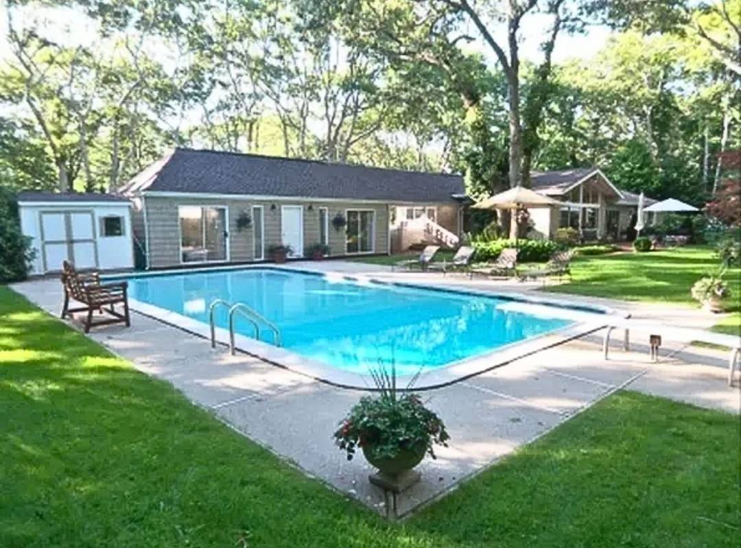 South of the Highway East Hampton Contemporary Near Georgica Beach