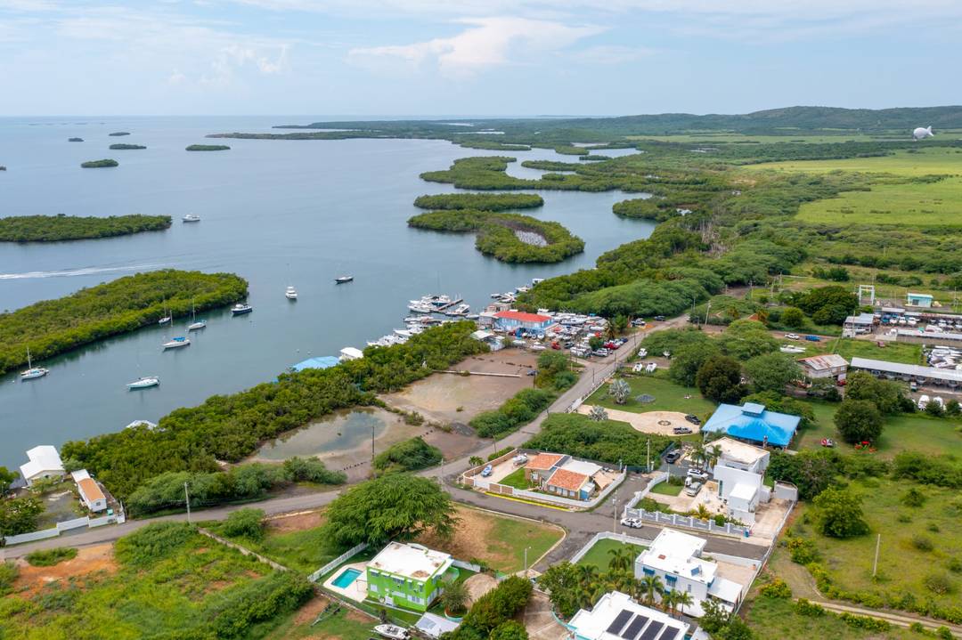 Live the Parguera Lifestyle — Walk to the Water, Boat Ramps & Bioluminescent Bay!