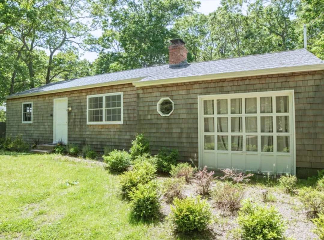 3 Bedroom Cottage Near Clearwater Beach & Gerard Drive